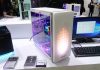 In Win 307: torre con una pantalla de 144 píxeles :O