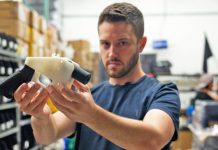 Facebook está bloqueando enlaces de armas impresas en 3D