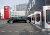 Tesla ya no suministrará electricidad gratuita y aumenta su precio