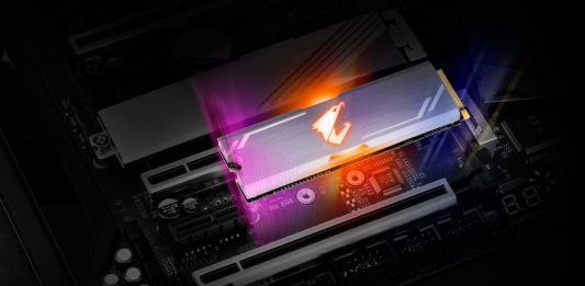 AORUS RGB M.2 NVMe SSD 512 GB 