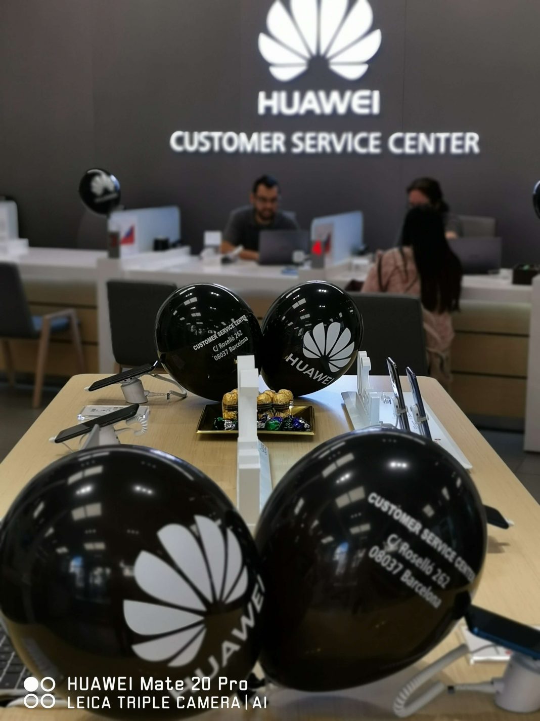 Huawei primer aniversario Centro de Experiencia