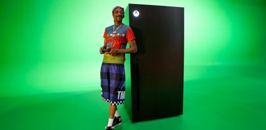 Snoop Dogg presentan el frigorífico Xbox Series X