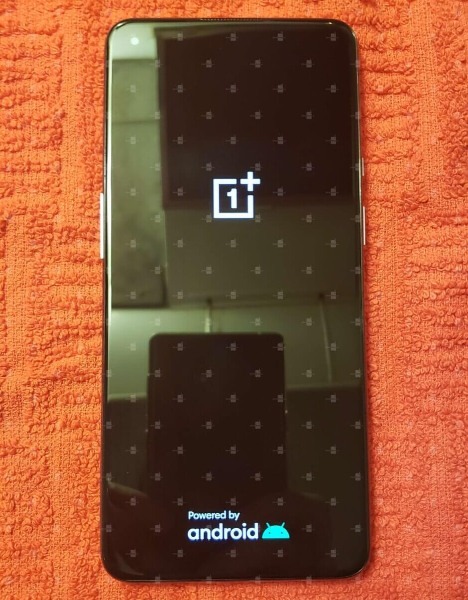 OnePlus 9 5G con 120Hz y Snapdragon 888 se filtra