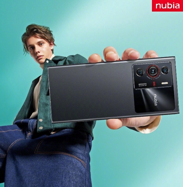 Nubia Z40 Pro, primer teléfono compatible con carga magnética inalámbrica