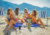 SPC SOUND ZENITH altavoz portátil potente para llevarte este verano a la playa SPC presenta SPC SOUND ZENITH, su altavoz portátil más potente de esta serie con 24W y certificación IPX7. El altavoz ideal para disfrutar de la mejor música en cualquier escapada al aire libre gracias a su gran autonomía; su diseño compacto, ligero y atractivo; y a su resistencia al agua.