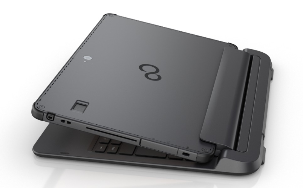 Tablet 2 en 1 STYLISTIC Q7312 de Fujitsu