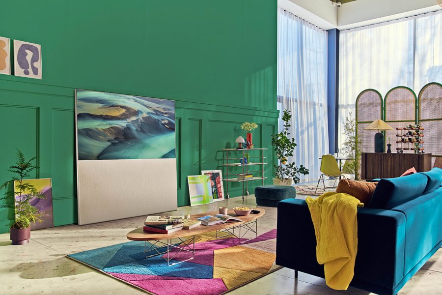 LG presenta su gama de televisores más extraños: Lifestyle Easel y Posé