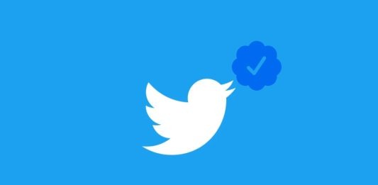 Twitter cobrará $8 al mes por su check azul de verificación