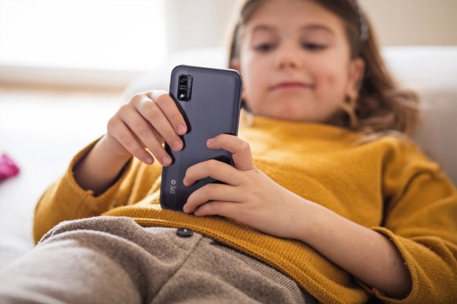 Cómo elegir los mejores móviles para niños