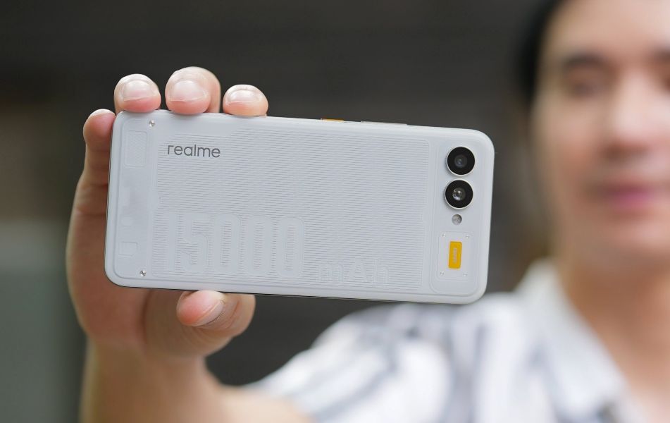 realme Chill Fan Phone y batería de 15000mAh - Fan Festival 828