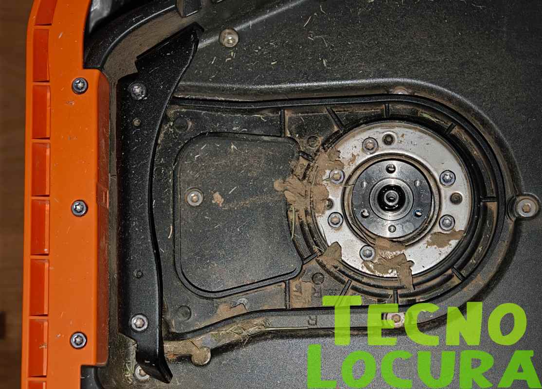 Mammotion Luba 3 AWD - TECNOLOCURA