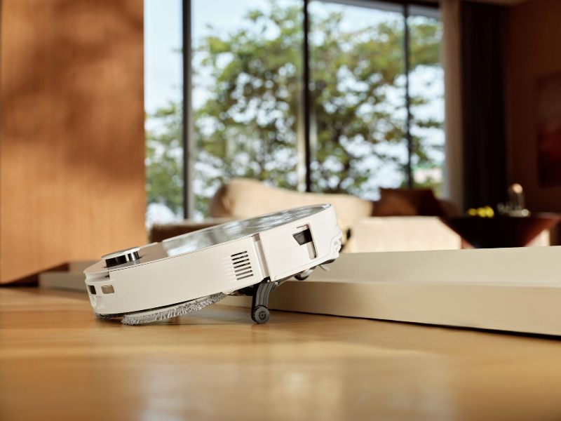 Roborock-Saros-20-Neo-TECNOLOCURA Roborock revoluciona la limpieza inteligente en España